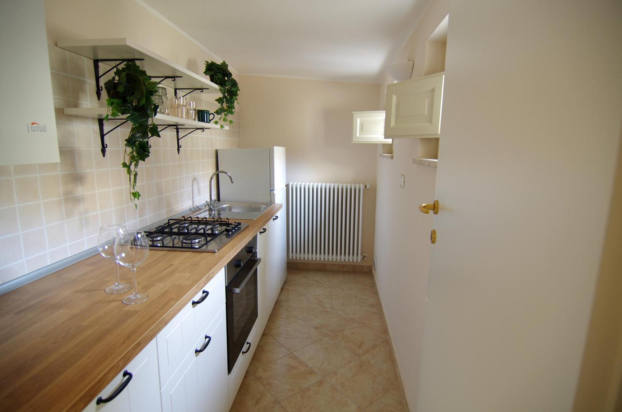 Cozy House Con Corte Privata In Centro Storico Aq ラクイラ エクステリア 写真